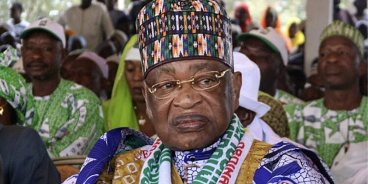 Au Cameroun, les obsèques très politiques d’Ousmanou Abbo