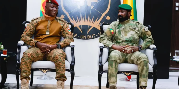 Ibrahim Traoré exprime son admiration pour Assimi Goïta – La Nouvelle Tribune