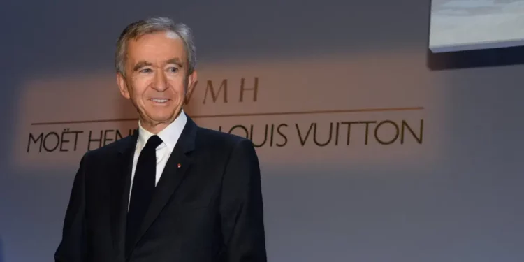 Le groupe de ce multimilliardaire cède une grosse partie de ses actions dans une de ses sociétés – La Nouvelle Tribune