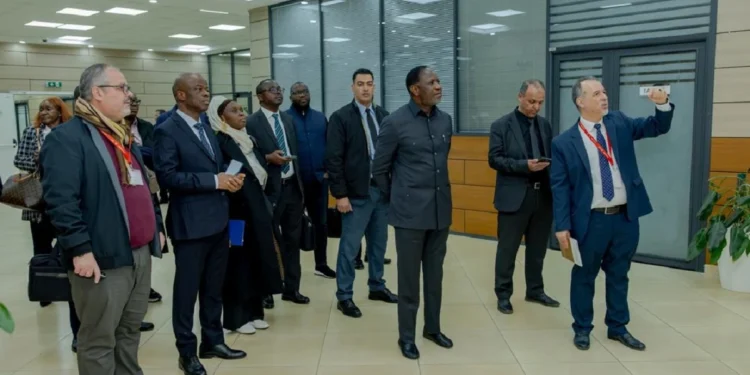 En visite à l’Institut Algérien du Pétrole : Sangafowa découvre l’arme de la puissance pétrolière de l’Algérie