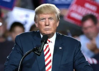 Les États-Unis autorisent la vente du pétrole iranien… pour faire baisser les prix – La Nouvelle Tribune