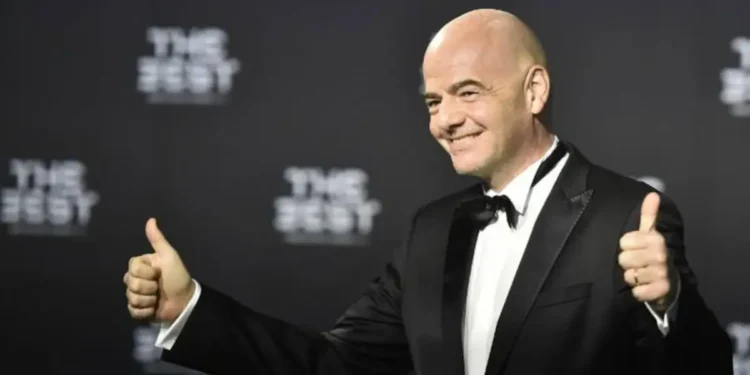 la FIFA lance sa première production de textiles pour le football scolaire – La Nouvelle Tribune